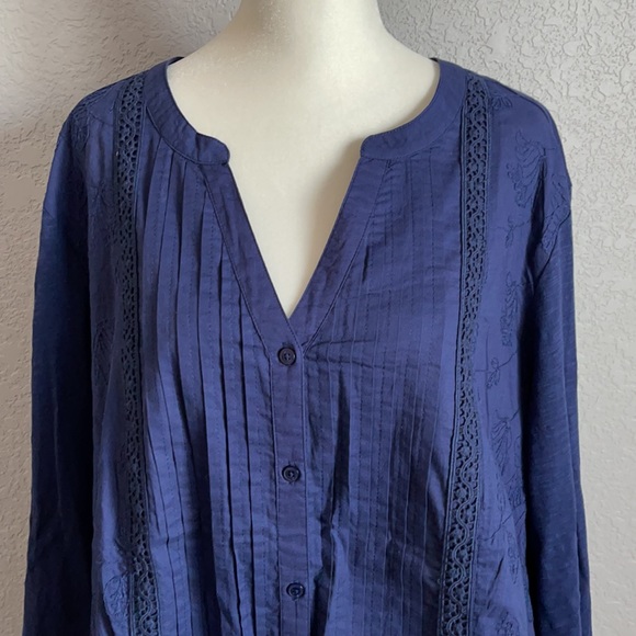 Erika | Blouse (NWT) - Picture 2 of 6